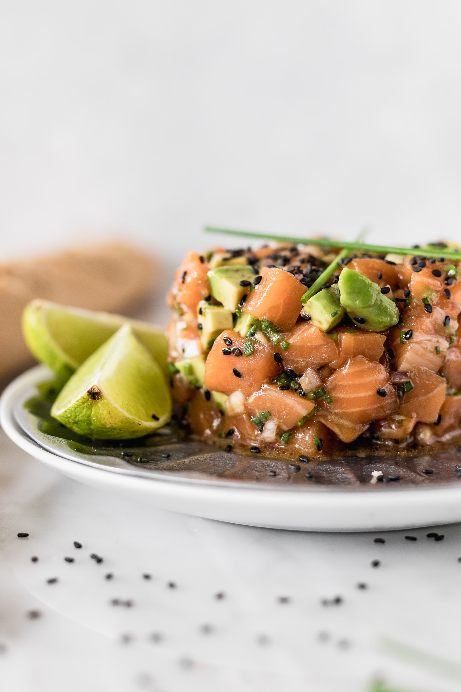 Tartar de salmón con sabores orientales