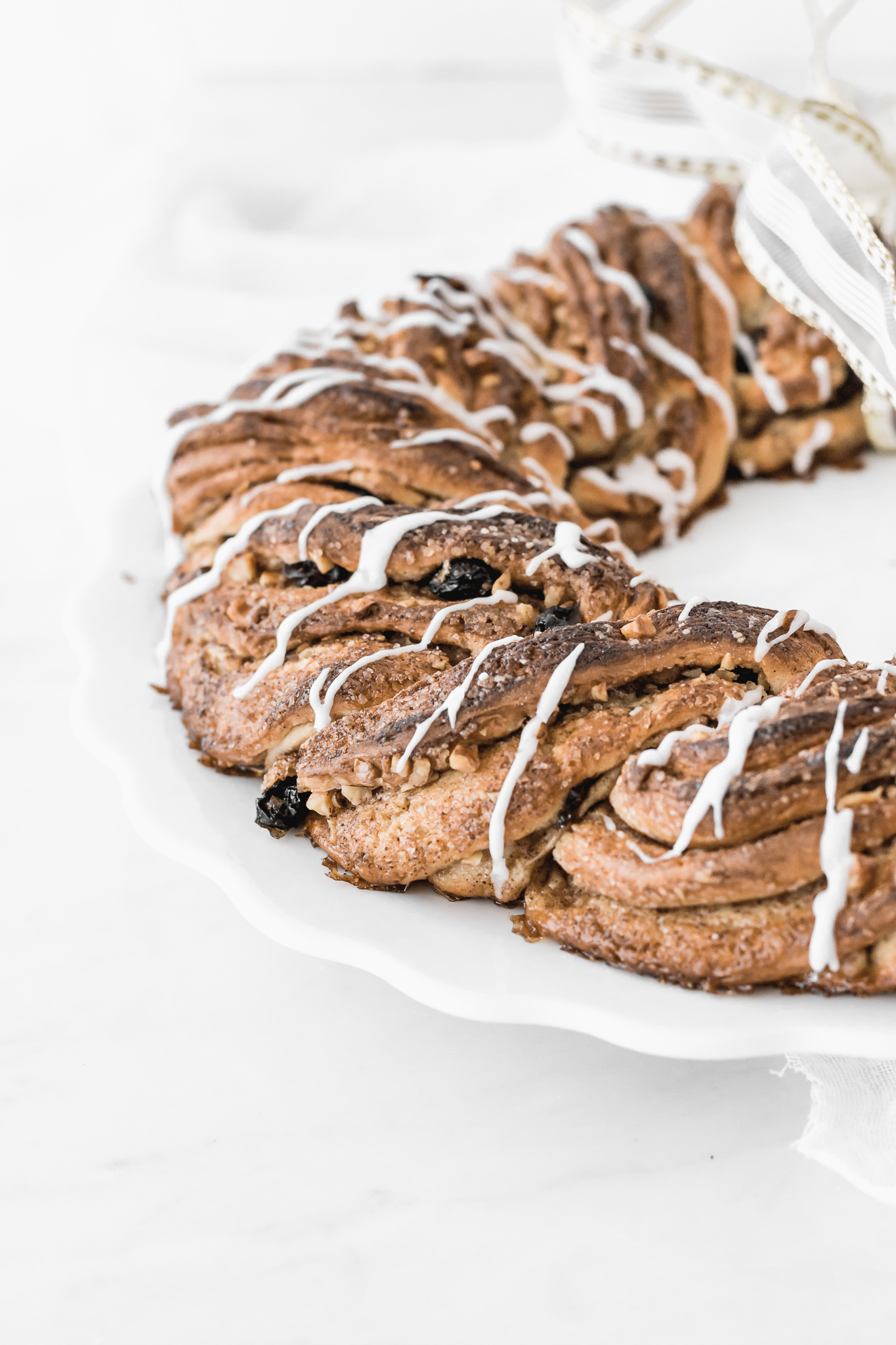 Rosca navideña con pasas y nueces | Cravings Journal