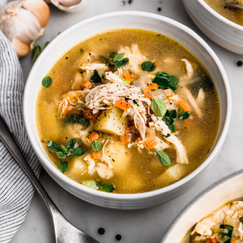 Sopa de pollo para alimentar el alma - Cravings Journal