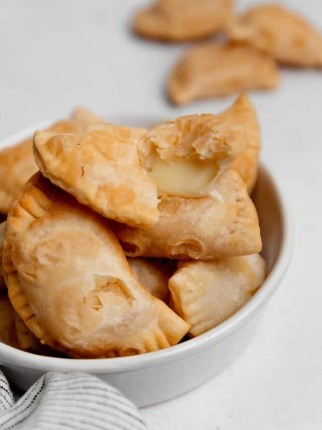 Empanadas de queso fritas